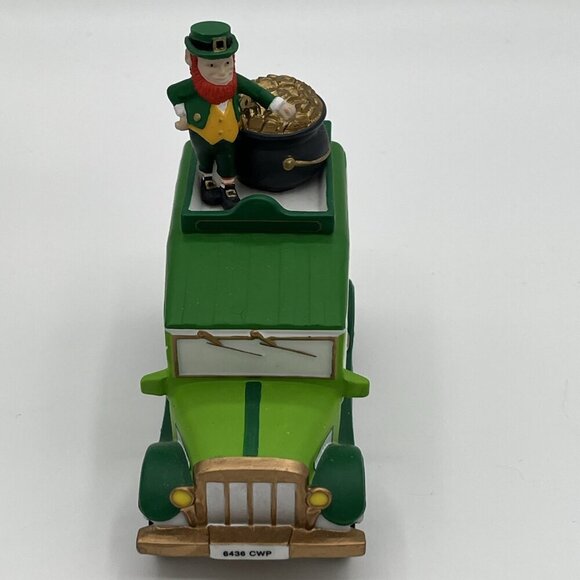 Department 56 ST. PATRICK’S VILLAGE EXPRESS #56.58640 Retired - Picture 3 of 11